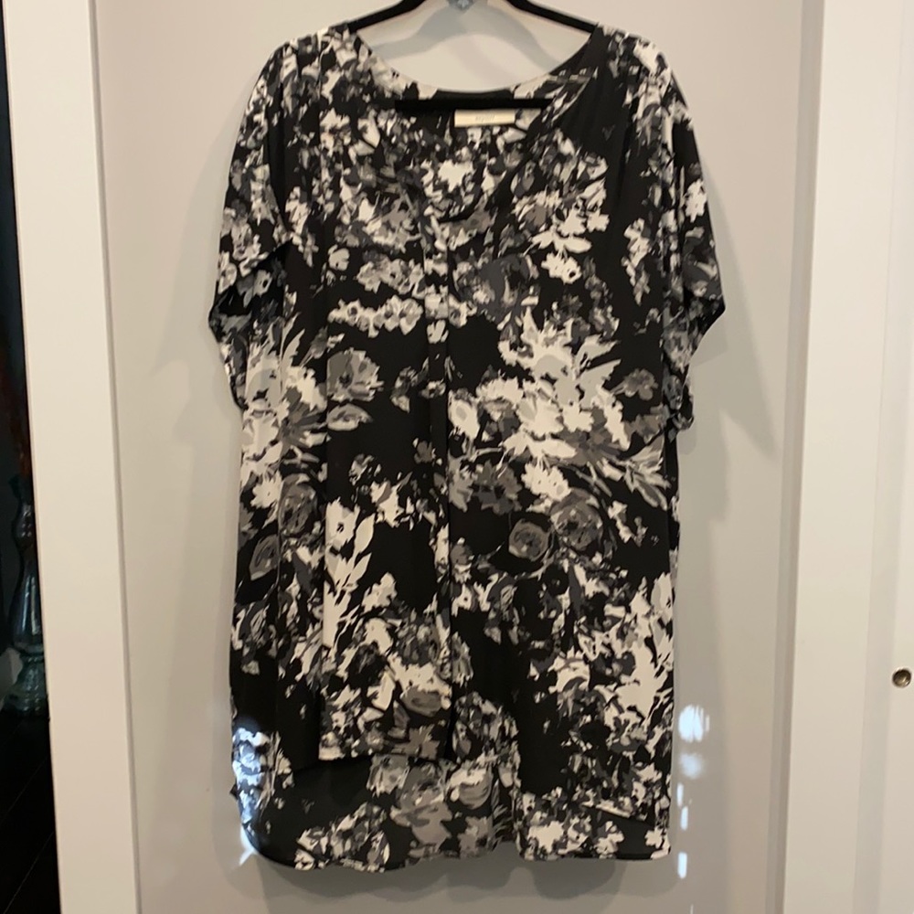 Sejour Short Sleeve Blouse